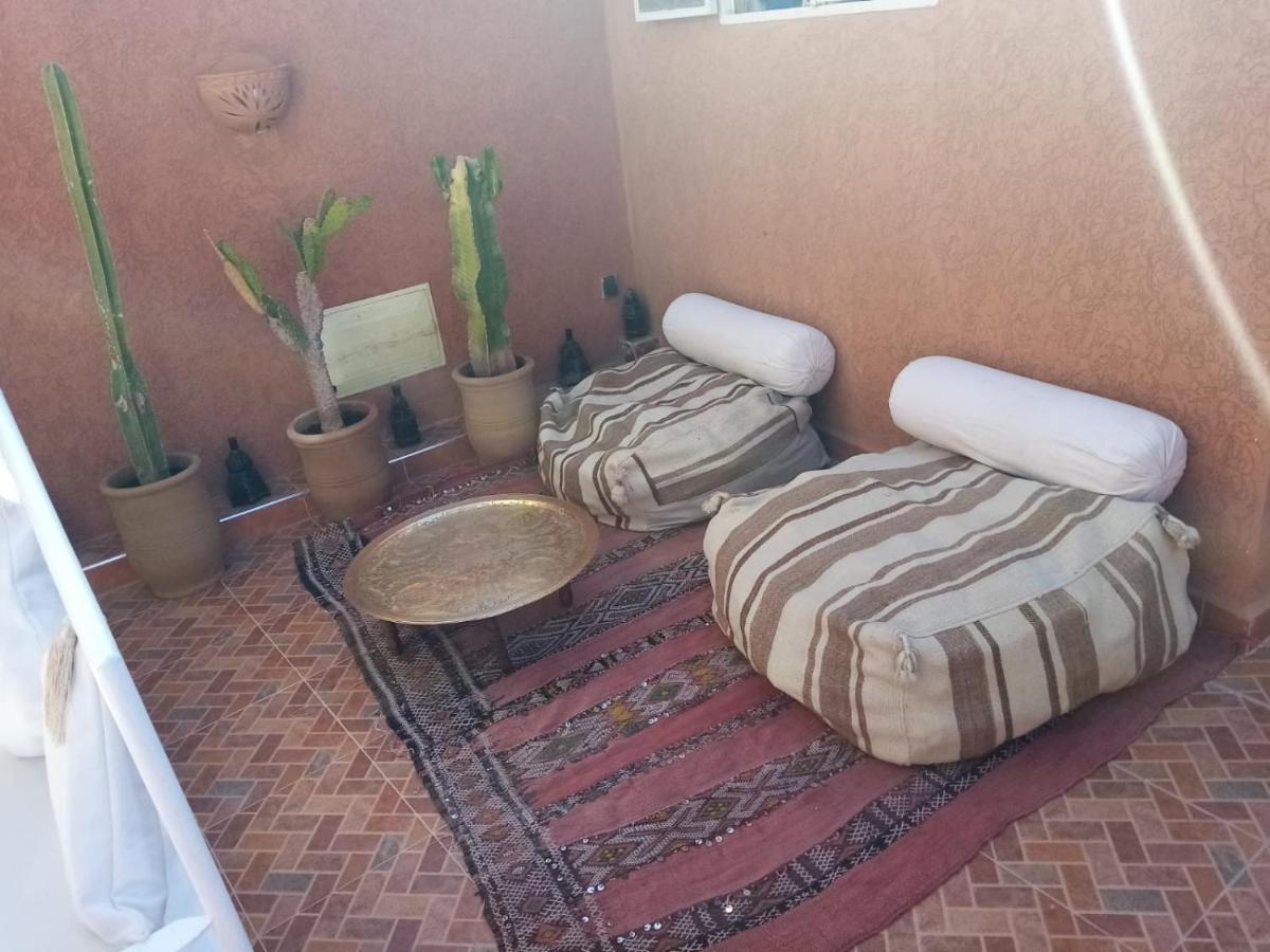 Hotel Dar Dikrayat Marrakesh Esterno foto