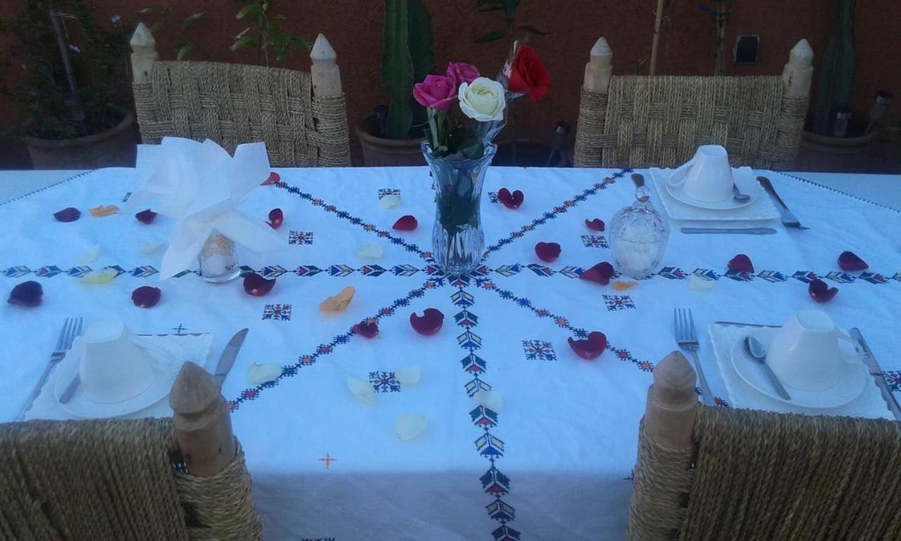Hotel Dar Dikrayat Marrakesh Esterno foto